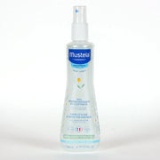 Mustela Agua para Peinar Refrescante Bebés y Niños 200ml, facilitando el peinado y dejando un aroma suave.