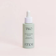 Frasco de 30 ml de Two Poles Brightening Serum despigmentante para corregir manchas, melasma y marcas de acné.
